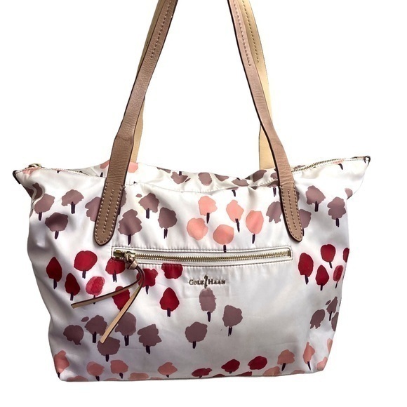 Come haan white nylon and floral zipper tote bag - Picture 1 of 16